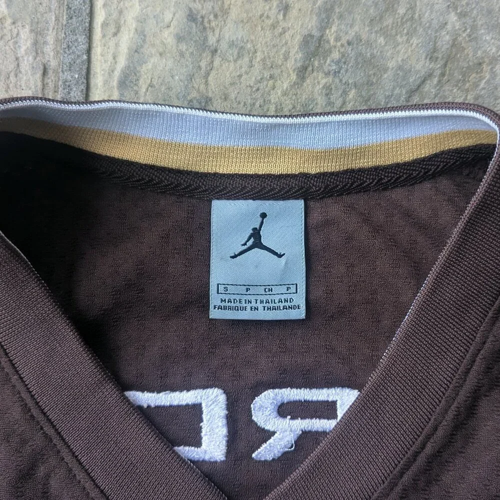 Vintage Air Jordan Jersey Mens Brown Michael Jordan 23 Stitched Jumpman - Picture 2 of 3